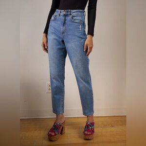 Dynamite Claudia Jean